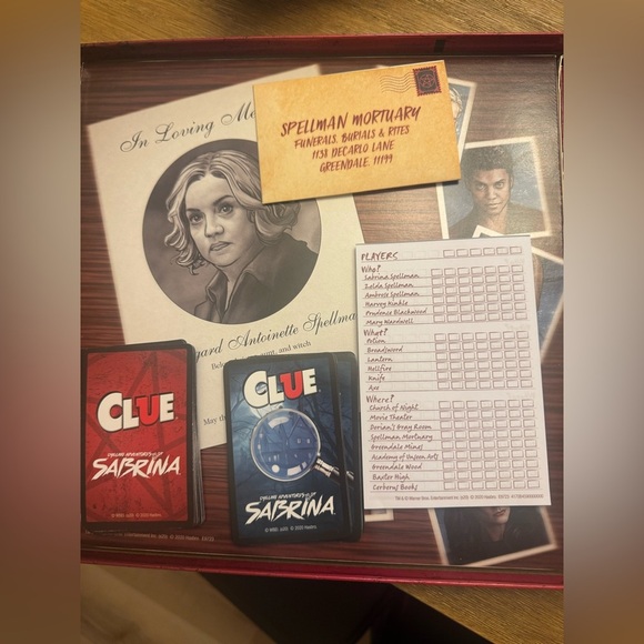 Clue Chilling Adventures of Sabrina Edition Board Game - Picture 4 of 9